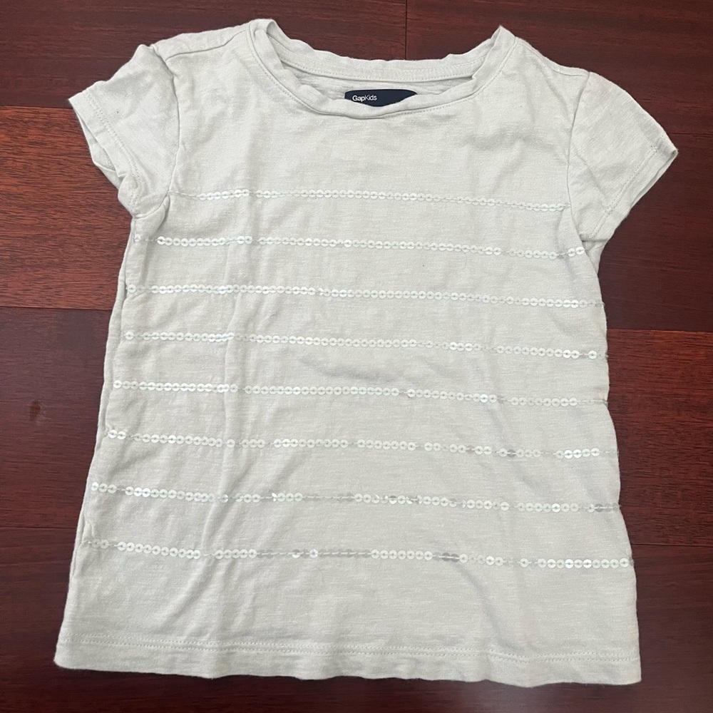 GapKids XS Mint Green Tshirt with sequins